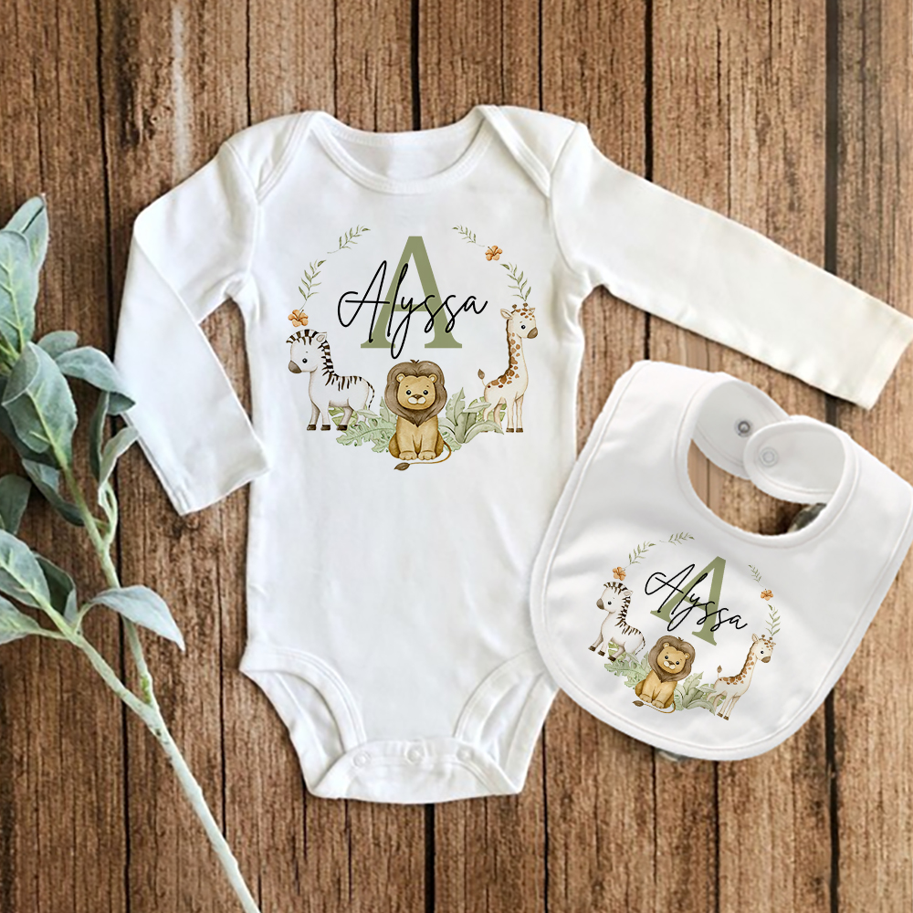 Personalized Matching Baby Bib - Baby Clothing Name recensione e prezzo