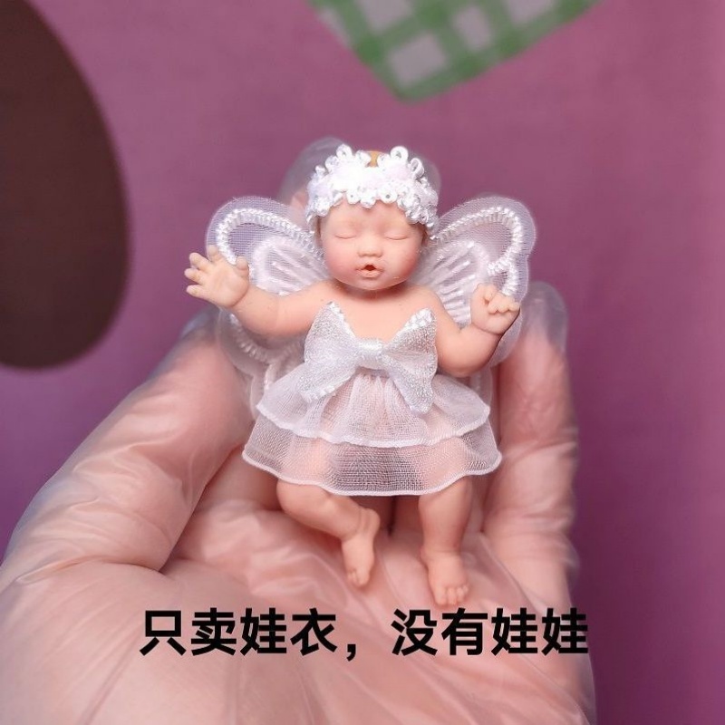 Only Doll Clothing ZURU Myster - Baby Clothing Items recensione e prezzo