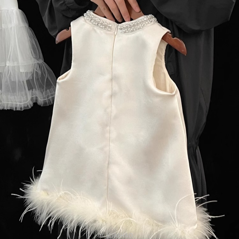 2025 New Girls Satin Feather P - Baby Clothing Essentials recensione e prezzo
