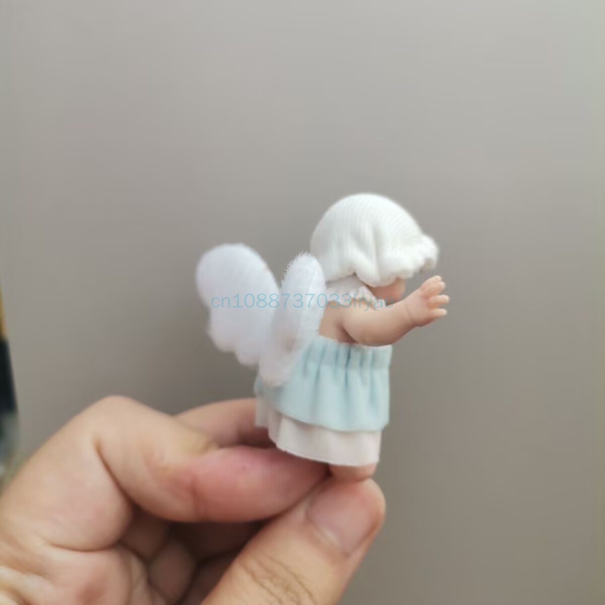 Angel Clothing Zuru Mysterious - Baby Clothing Items recensione e prezzo