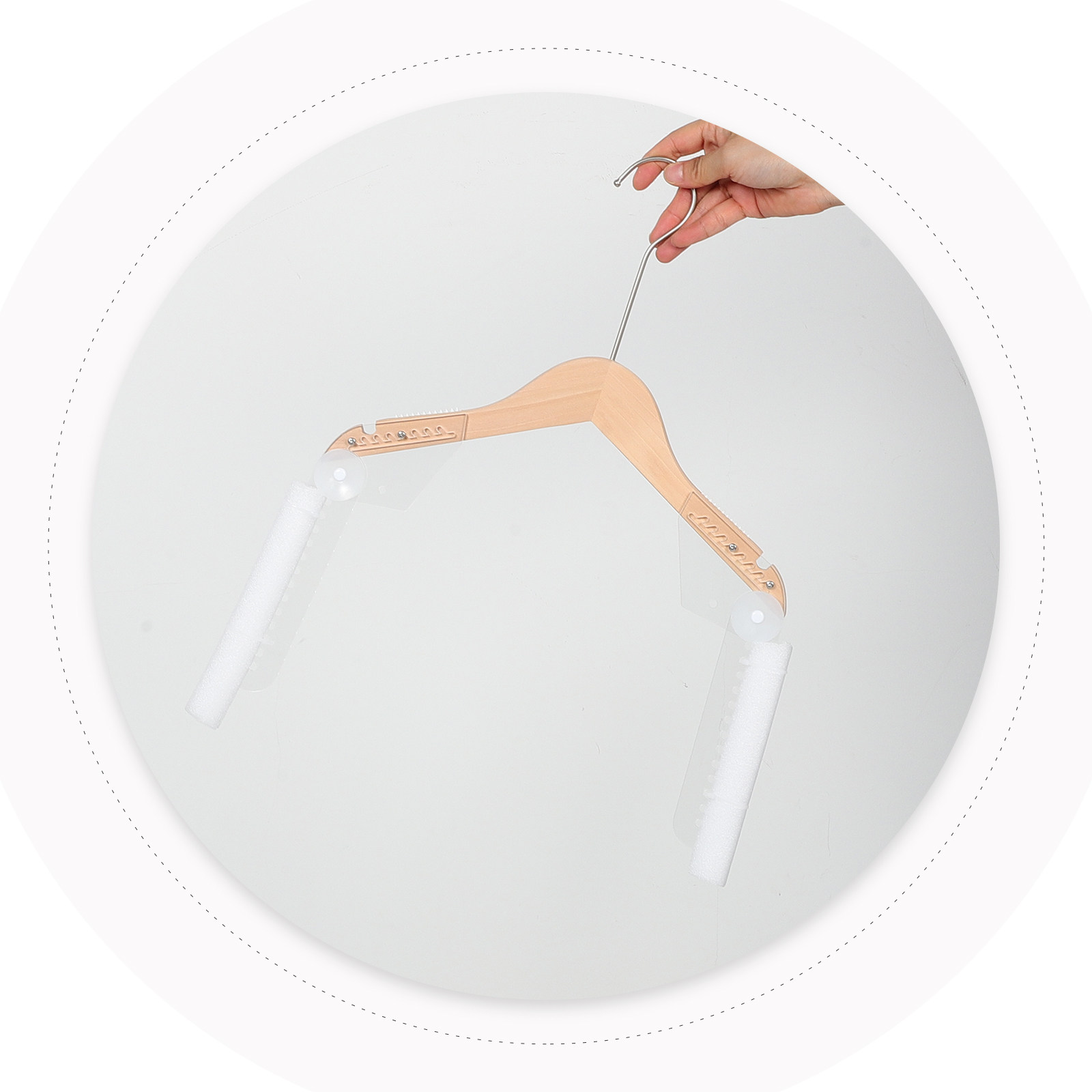 Clothing Hanger Photography To - Baby Clothing Display Stand recensione e prezzo