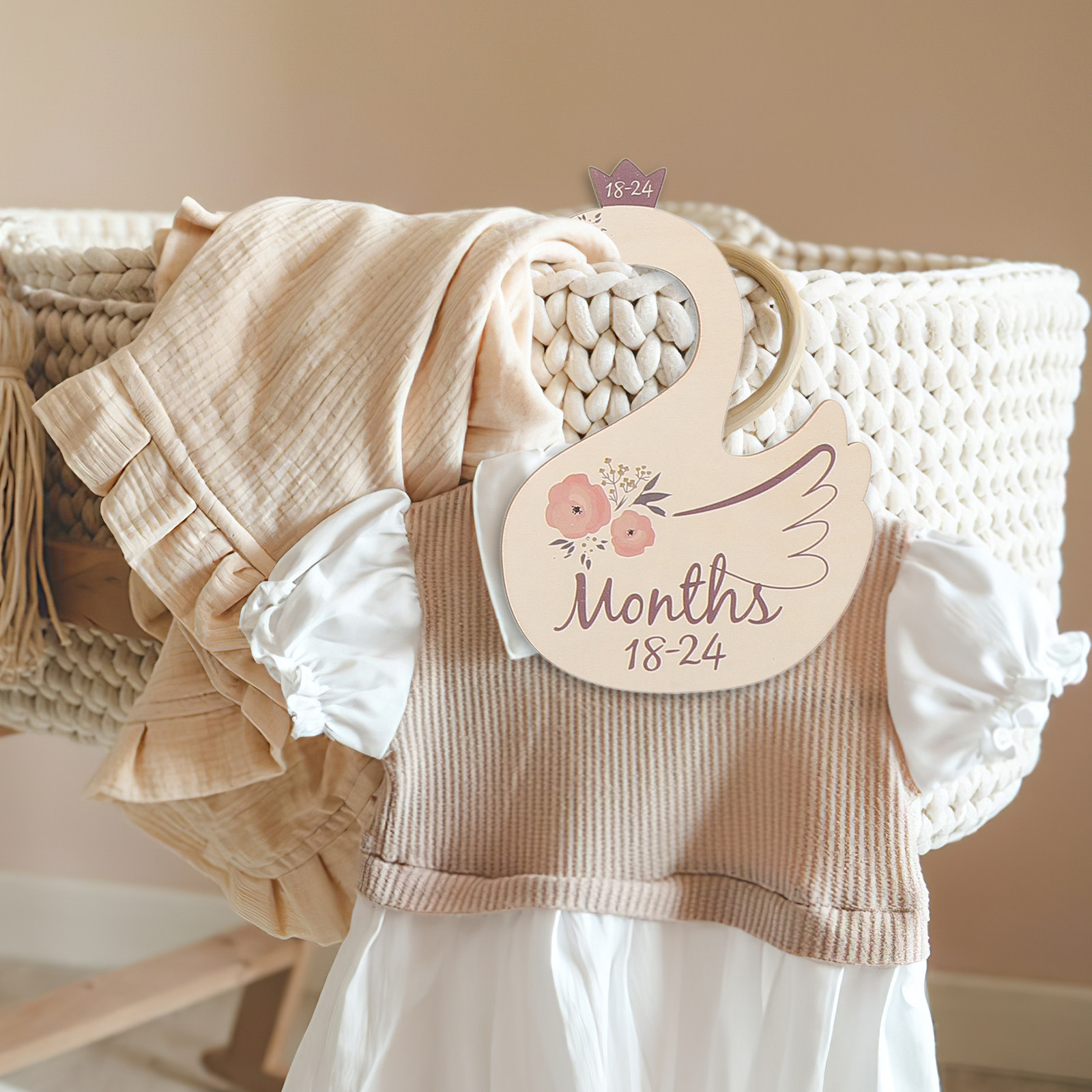 7Pcs Swan Closet Dividers Wood - Baby Clothing Hanger Dividers recensione e prezzo